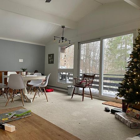 Chalet Dans Les Arbres. 3 Ch. /Trees House 3Bdr Lac Sainte-Marie Exterior photo