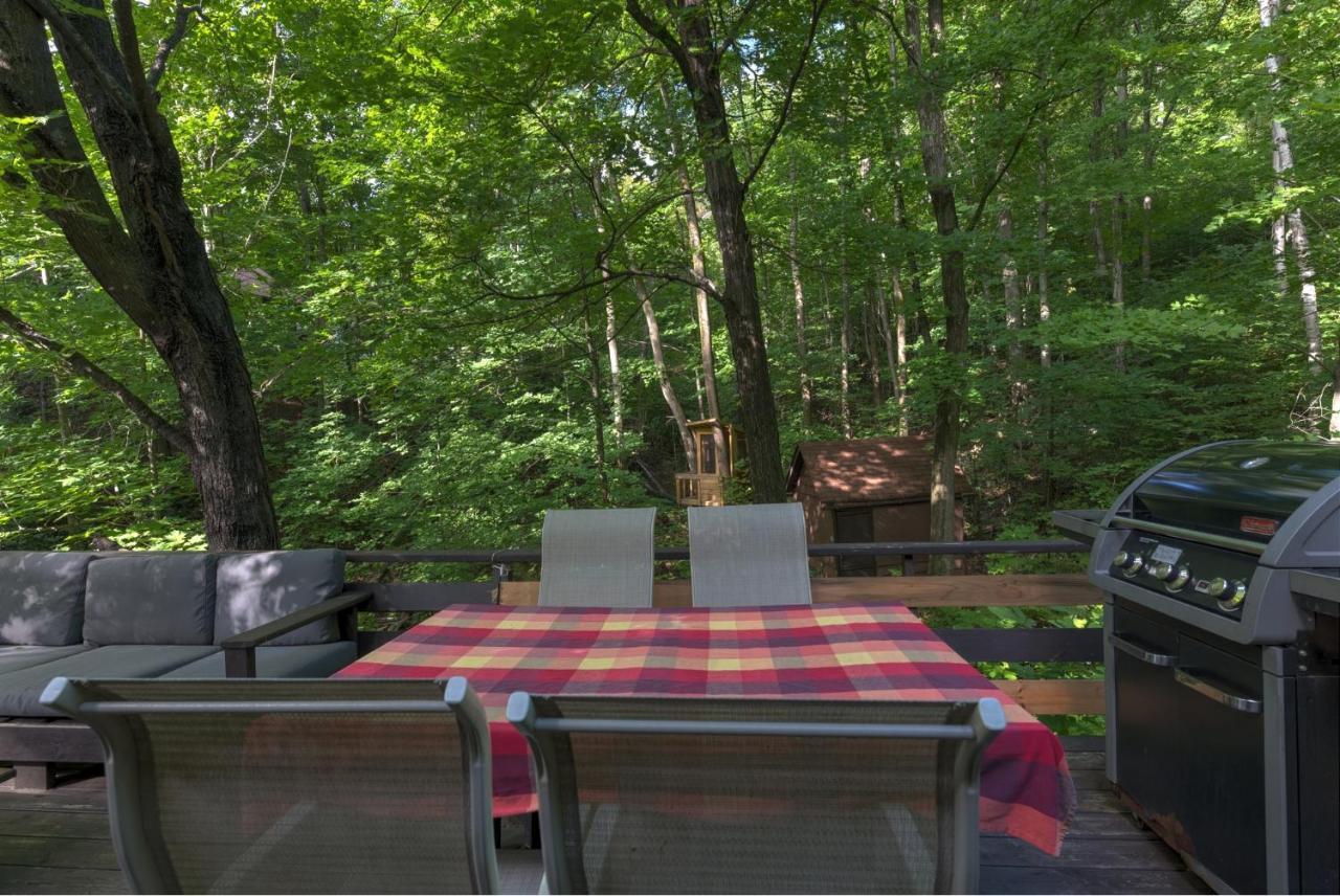 Chalet Dans Les Arbres. 3 Ch. /Trees House 3Bdr Lac Sainte-Marie Exterior photo
